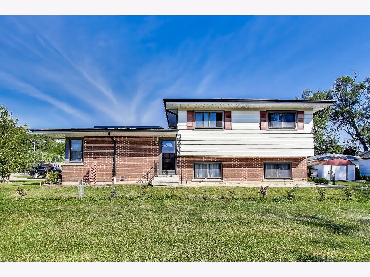  For Sale Wood Dale Illinois, 401 Wood Dale Road