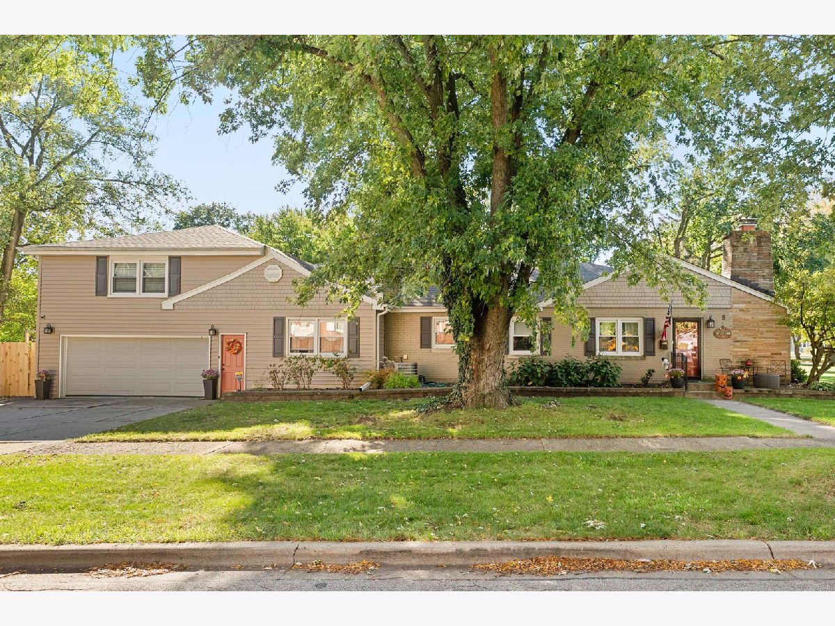 For Sale Villa Park Illinois, 5 Washington Street