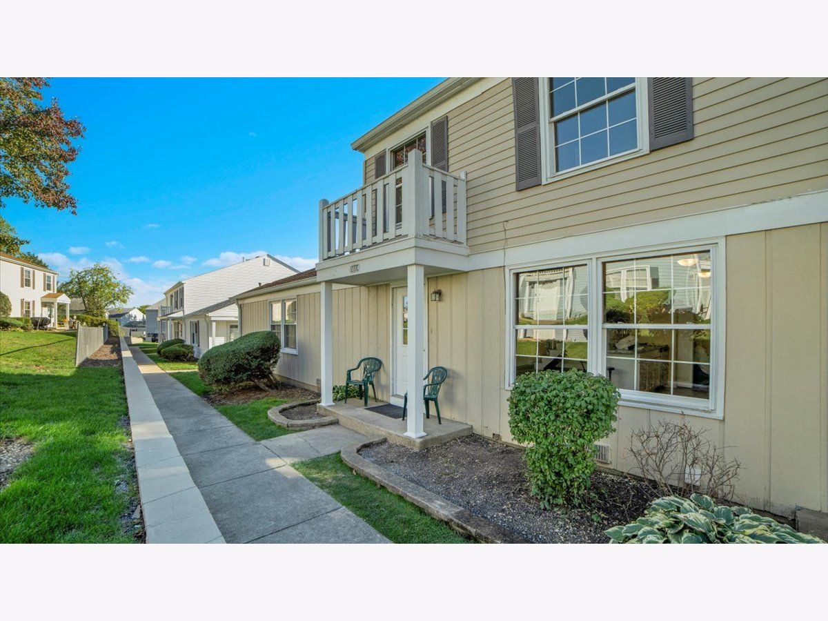  For Sale Glendale Heights Illinois, 1277 Prairie Avenue