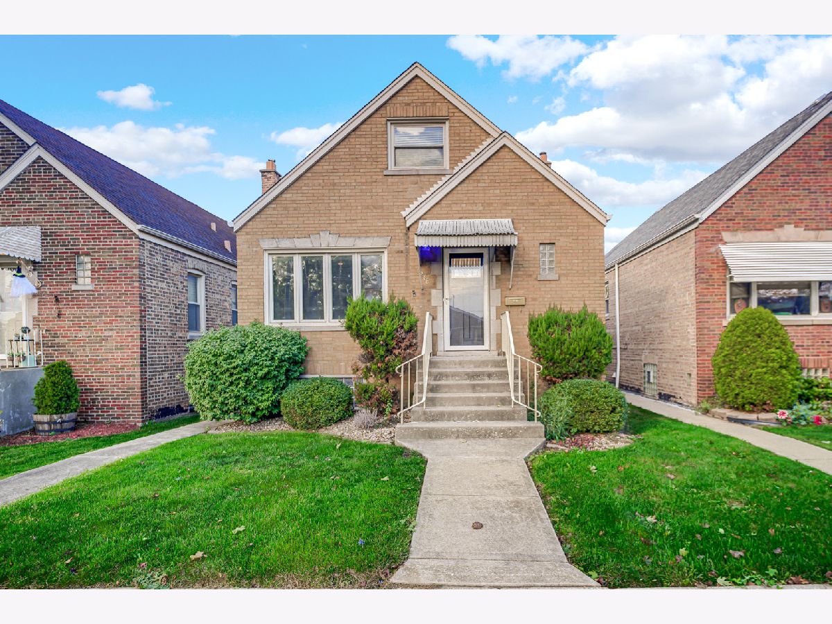  For Sale Chicago Illinois, 5248 Narragansett Avenue