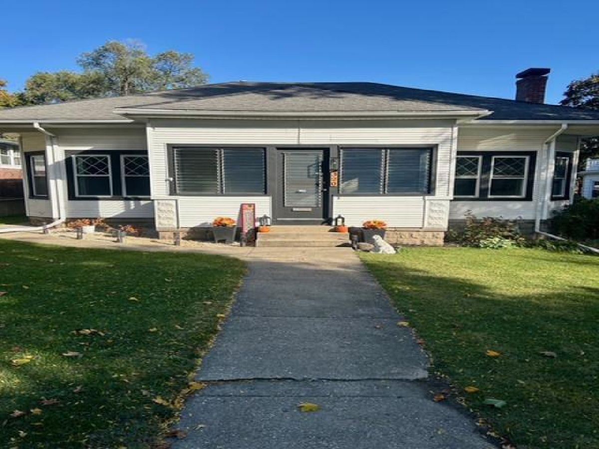  For Sale Rockford Illinois, 320 Shaw Street
