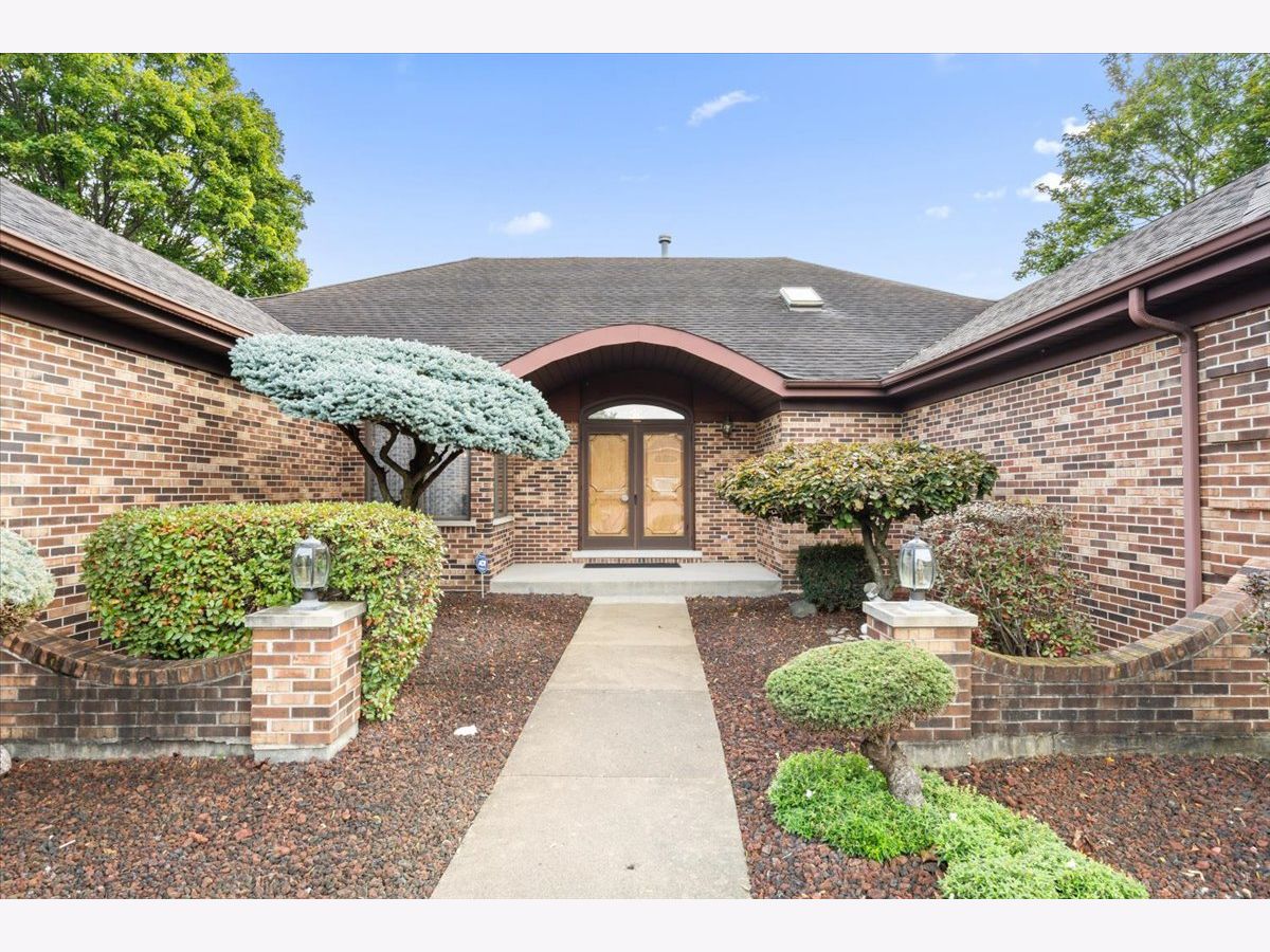  For Sale Prospect Heights Illinois, 703 Newcastle Lane