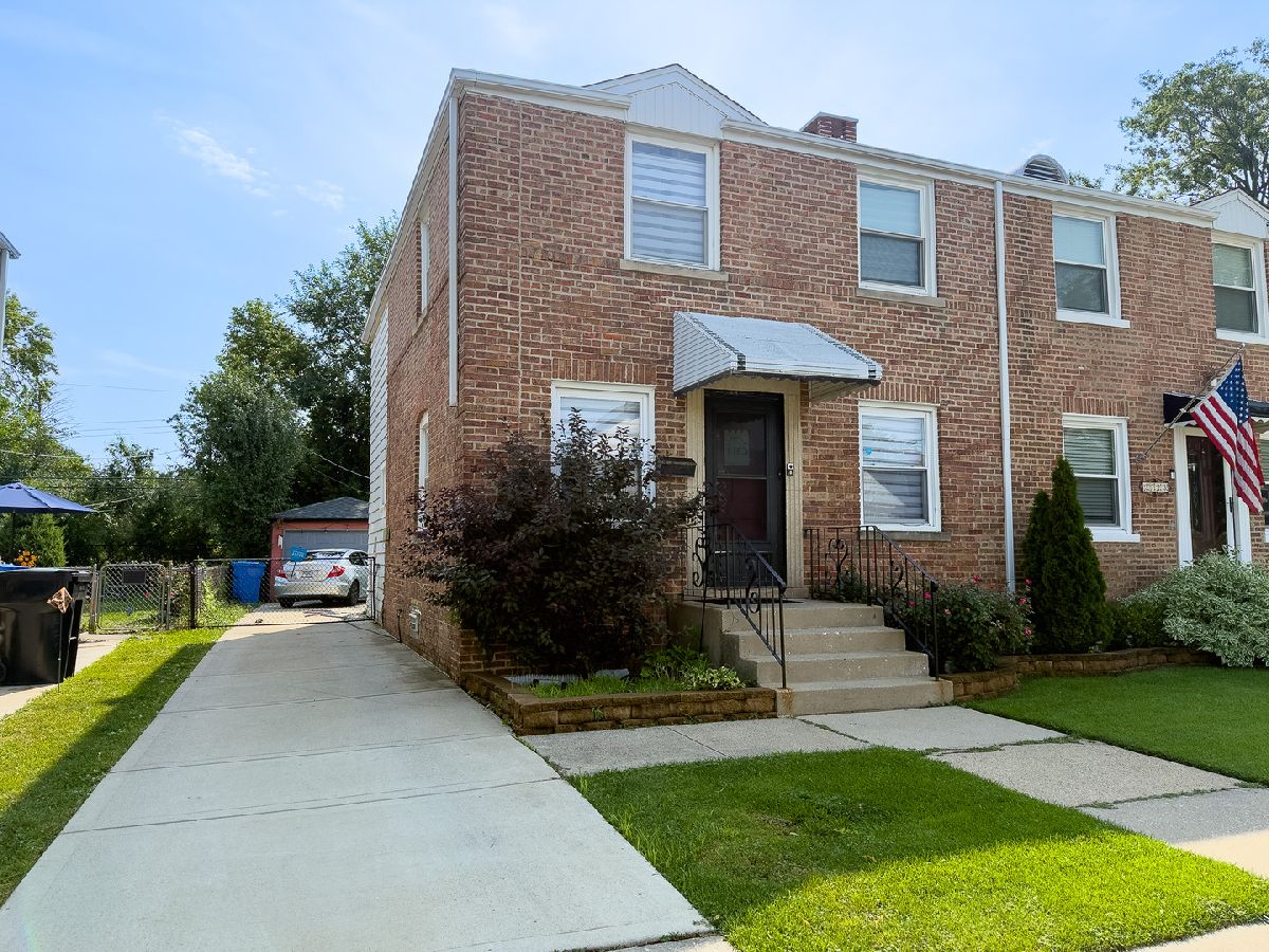 For Sale Chicago Illinois, 3725 Pacific Avenue