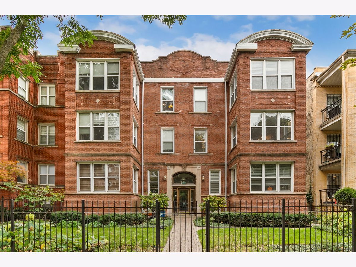  For Sale Chicago Illinois, 4418 Racine Avenue