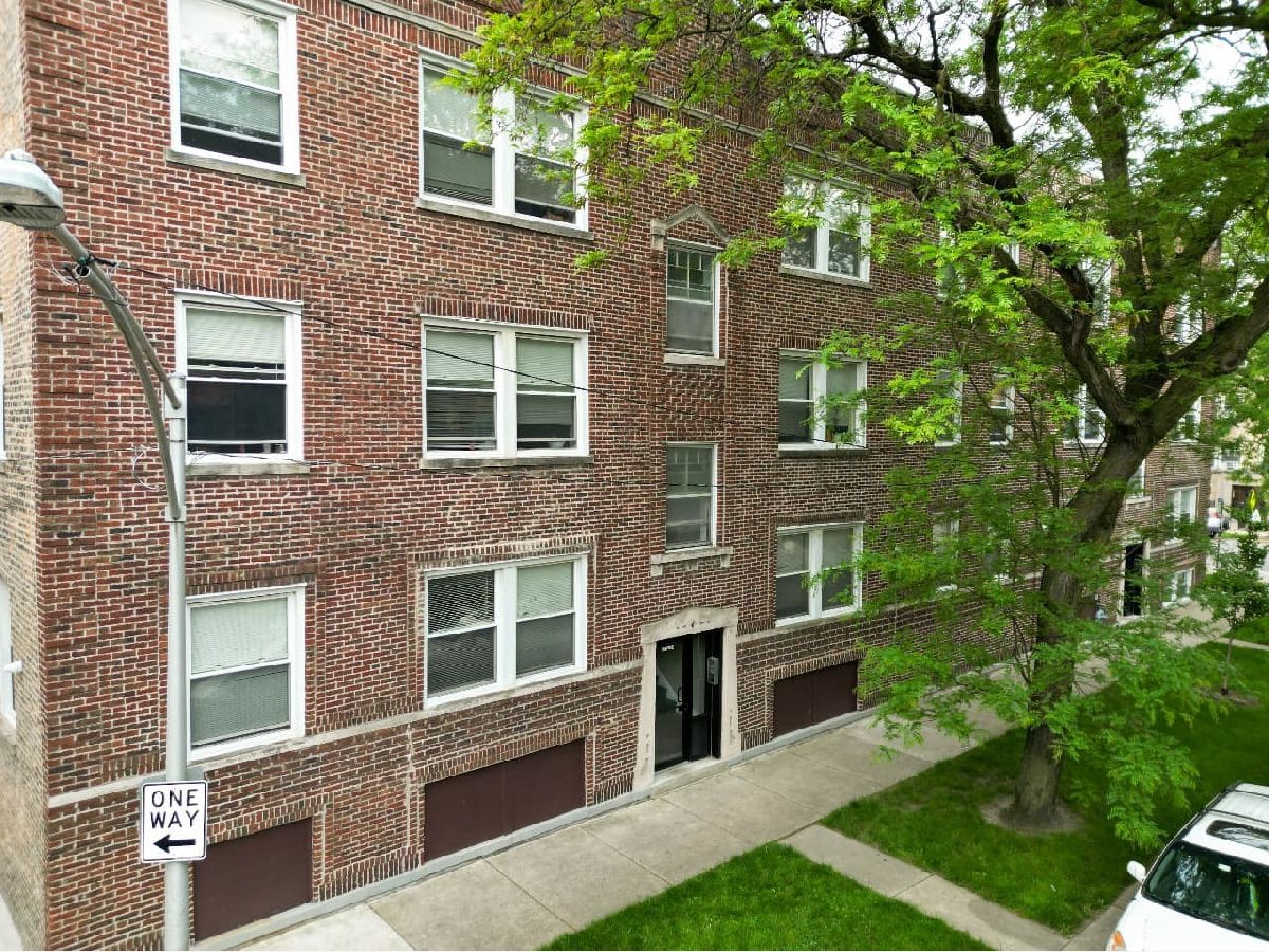 For Rent Chicago Illinois, 3355 Sunnyside