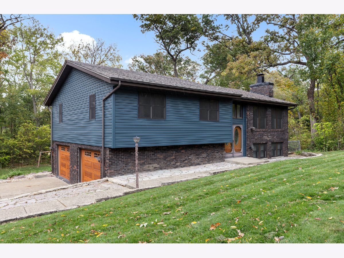  For Sale Roscoe Illinois, 7709 Gate Road