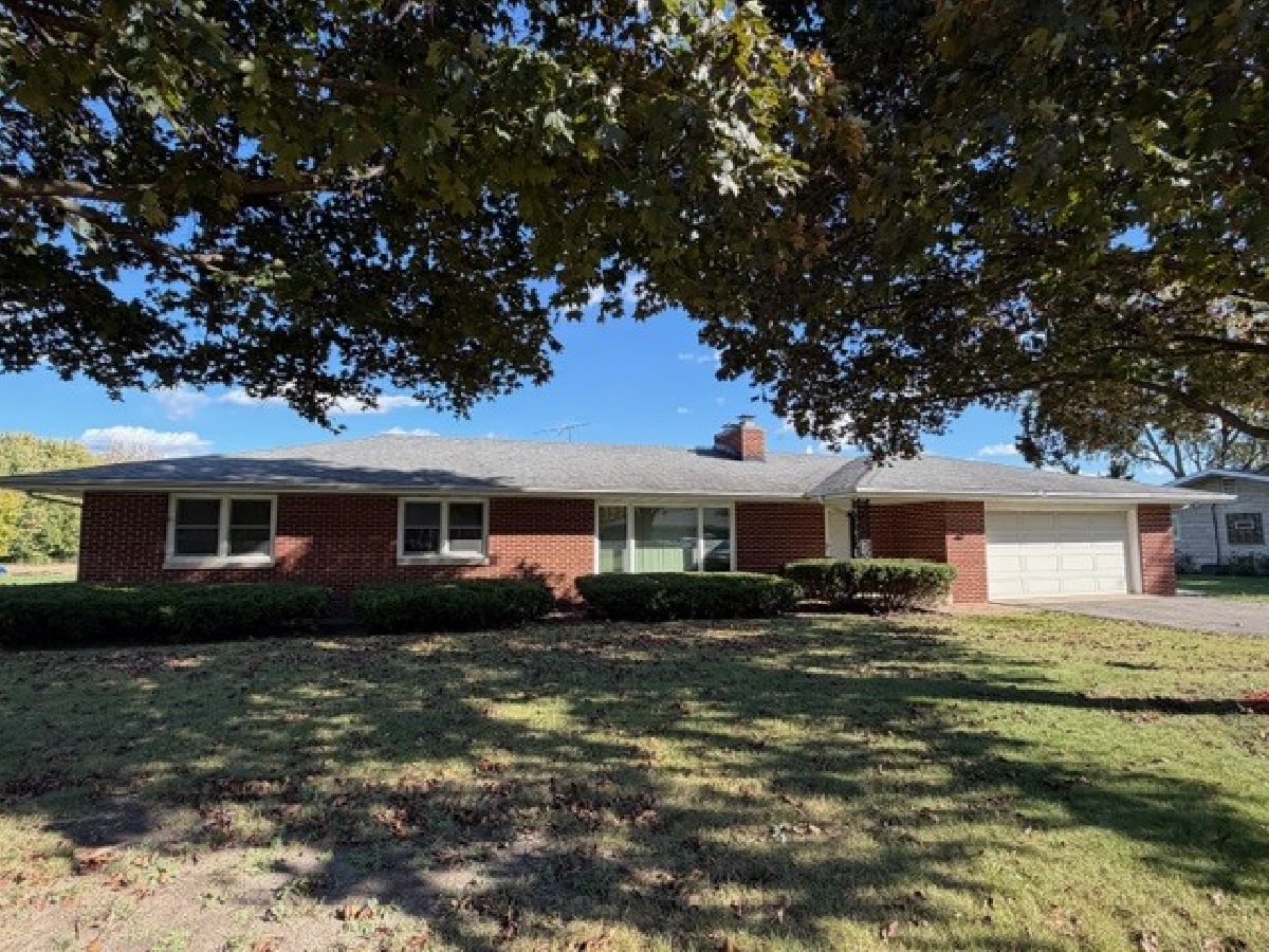  For Sale Joliet Illinois, 3300 Caroline Drive