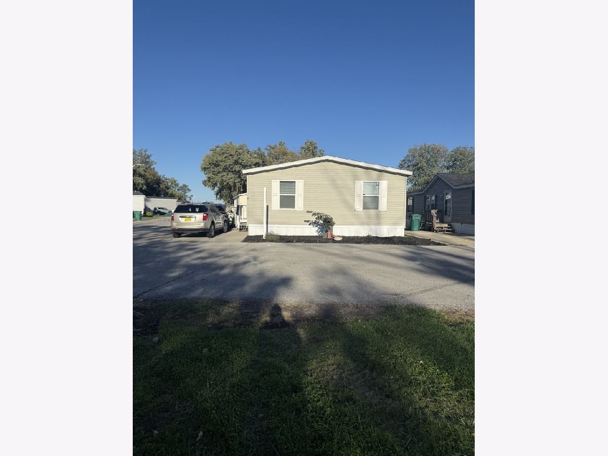 Homes For Sale Harbor Pointe Chicago Illinois