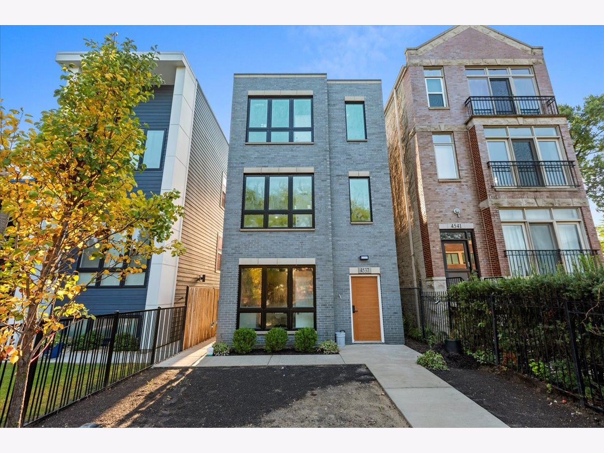 For Sale Chicago Illinois, 4537 Evans Avenue