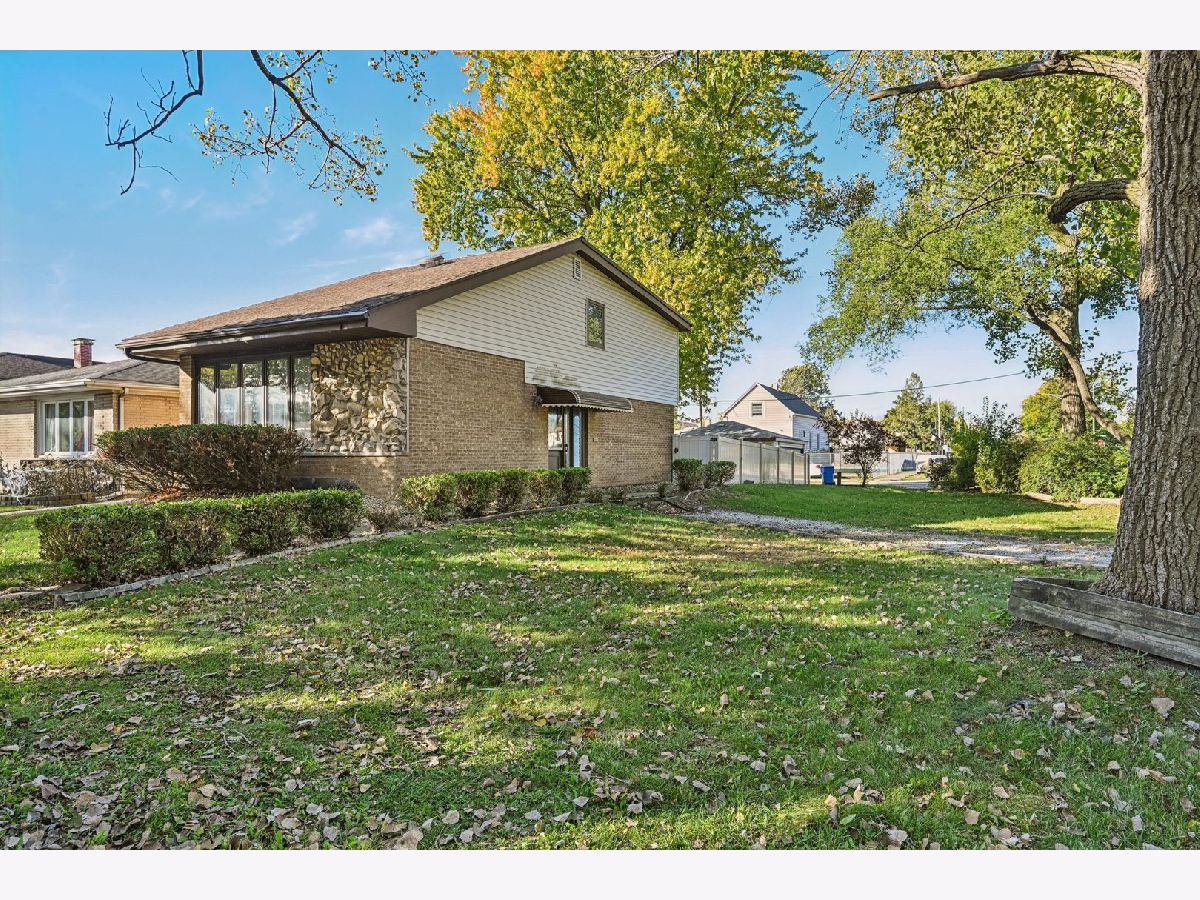 For Sale Chicago Illinois, 13002 Brandon Avenue