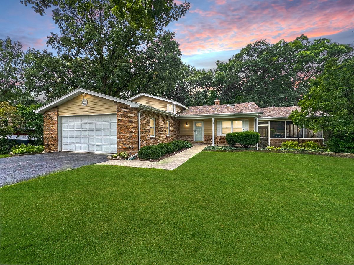  For Sale West Chicago Illinois, 30W359 Wiant Road