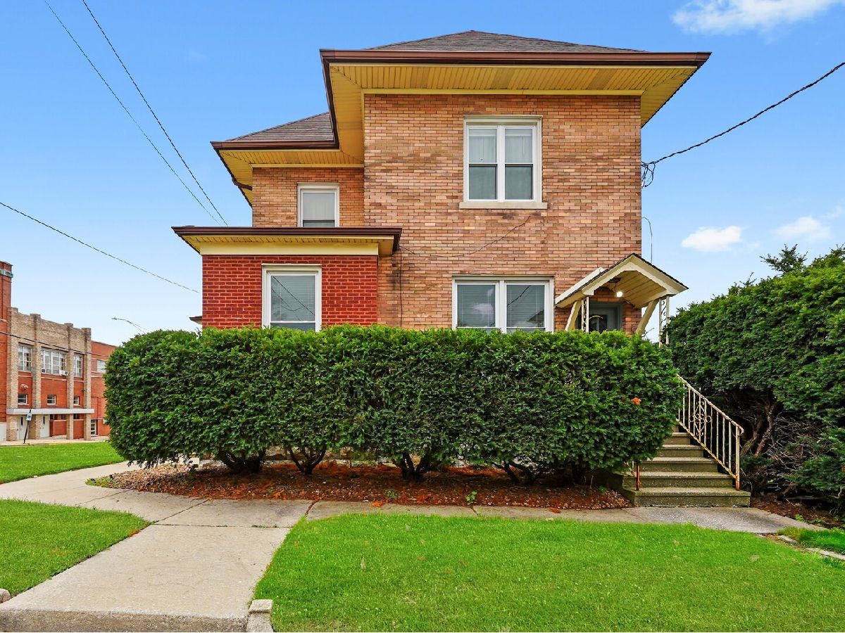  For Sale Blue Island Illinois, 2537-2539 Grove Street