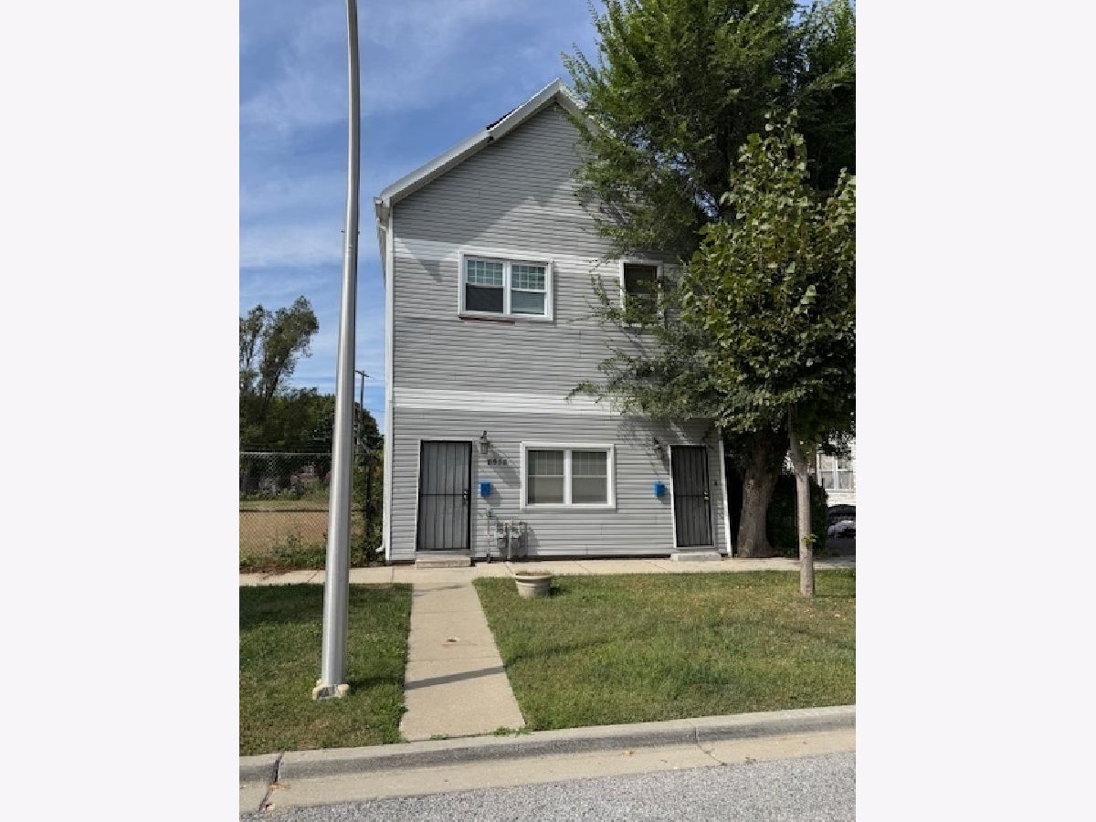 For Sale Chicago Illinois, 8538 Greenbay Avenue