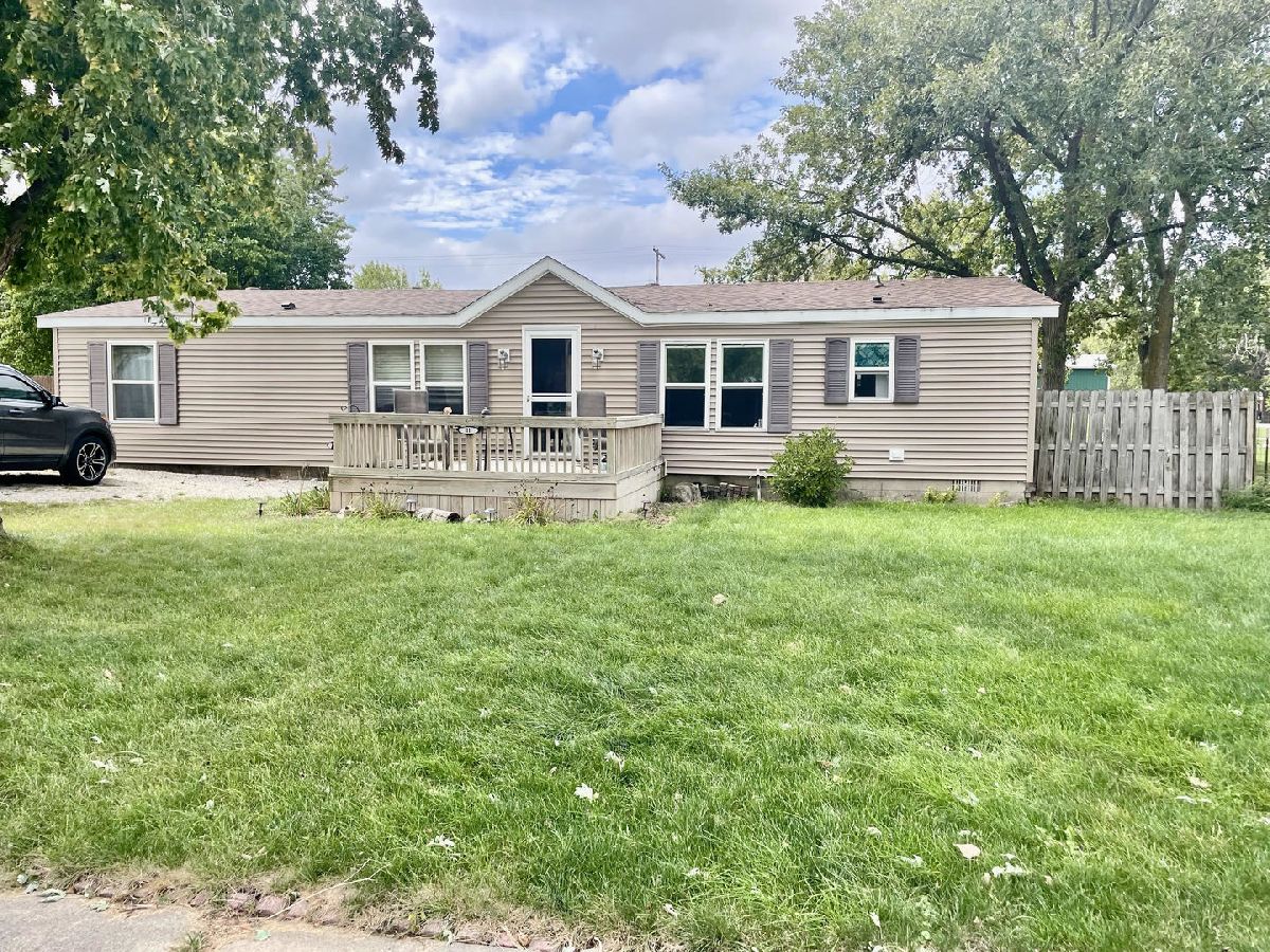 For Sale Dewey Illinois, 11 Willow Street