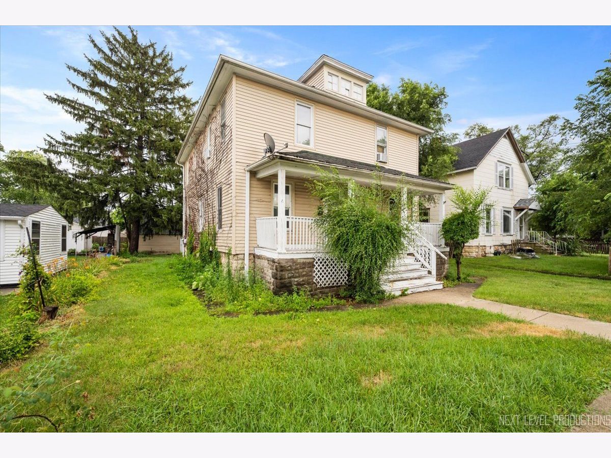  For Sale Joliet Illinois, 1002 Wilcox Street
