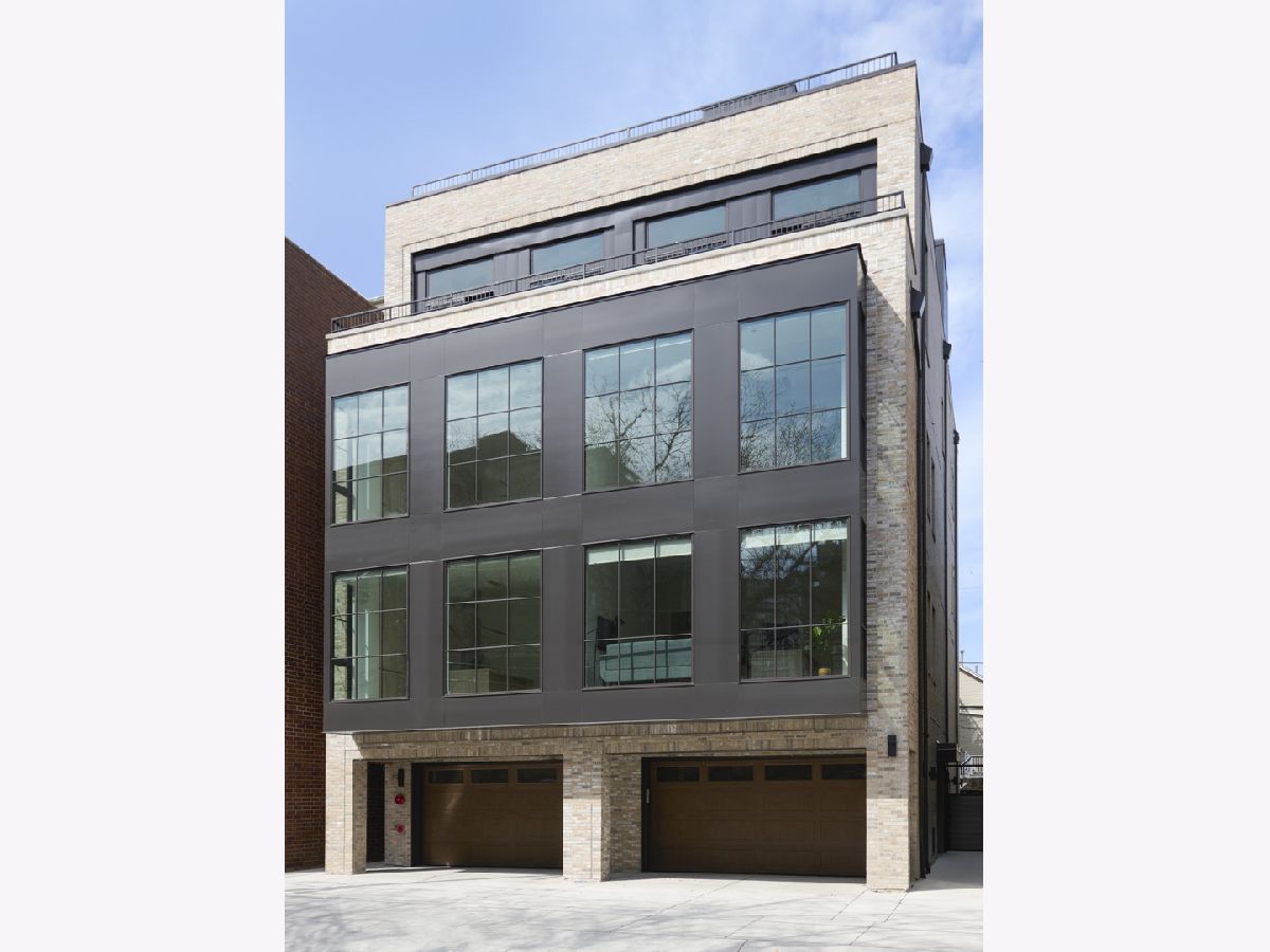  Rented Chicago Illinois, 1500 Wieland