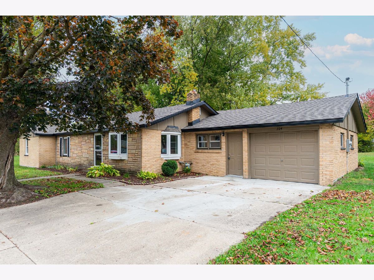 For Sale Dekalb Illinois, 304 Cotton Avenue