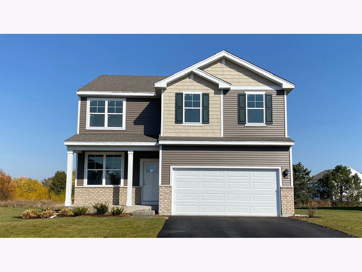 Townhomes & Condos & Homes For Sale Cambridge Lakes Pingree Grove Illinois, 1511 Aspen Lane