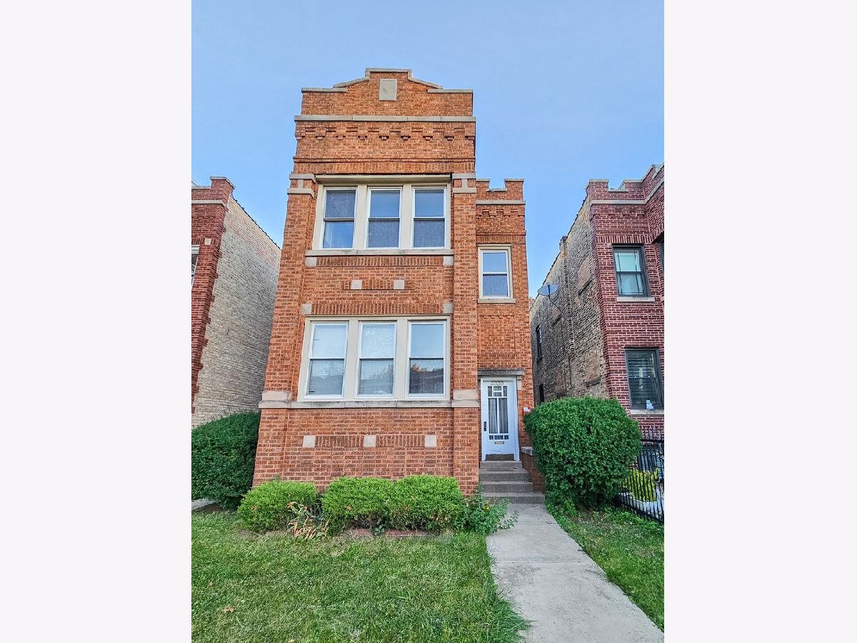 For Rent Chicago Illinois, 3338 Cullom