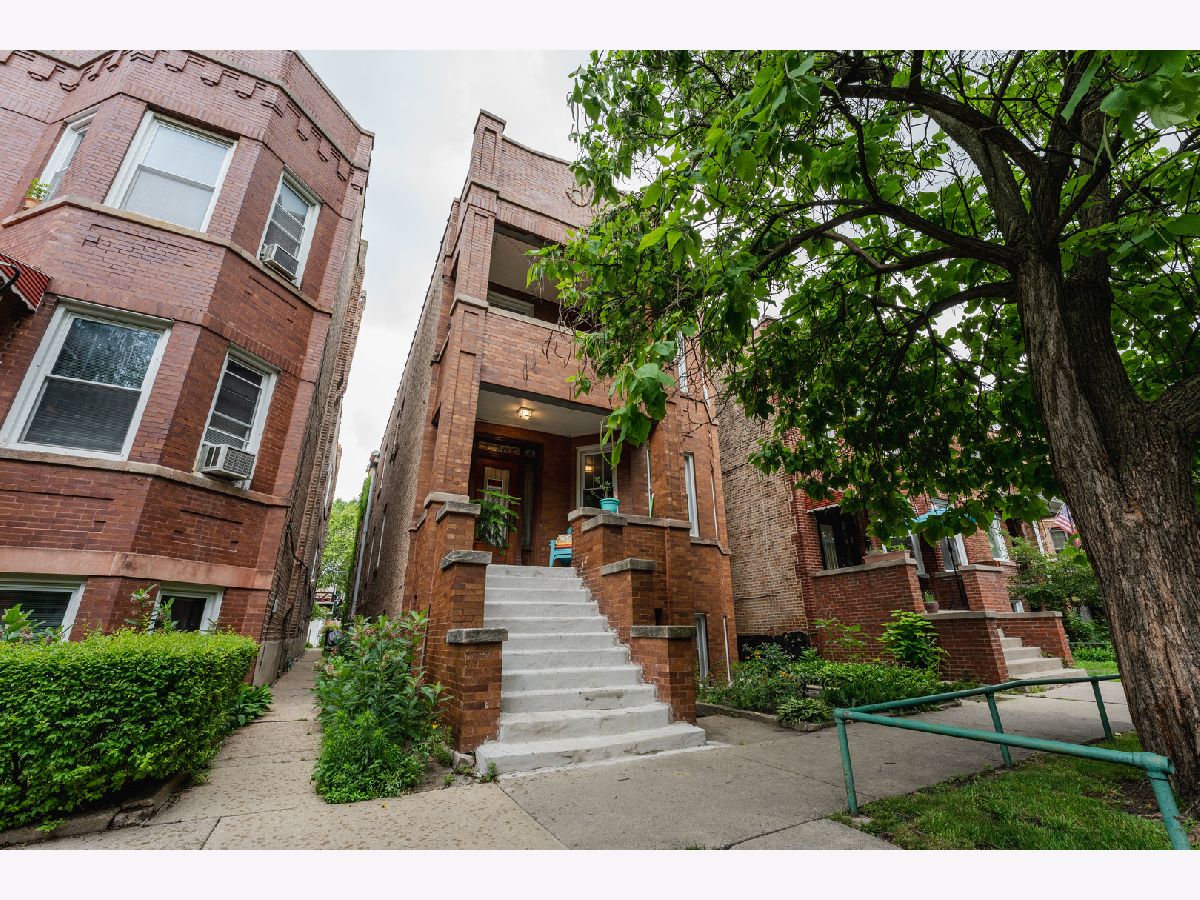  For Rent Chicago Illinois, 2132 Iowa