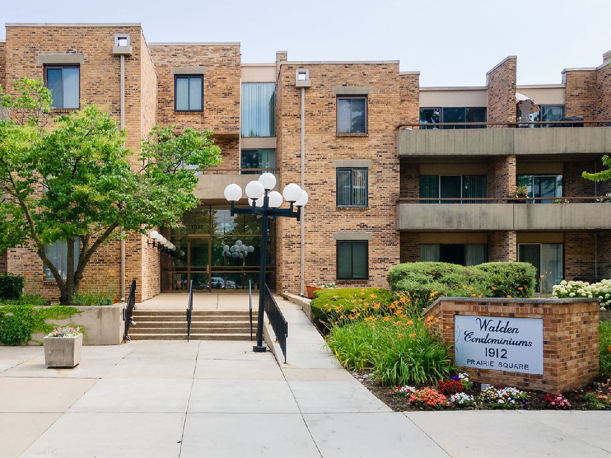 For Sale Schaumburg Illinois, 1912 Prairie Square
