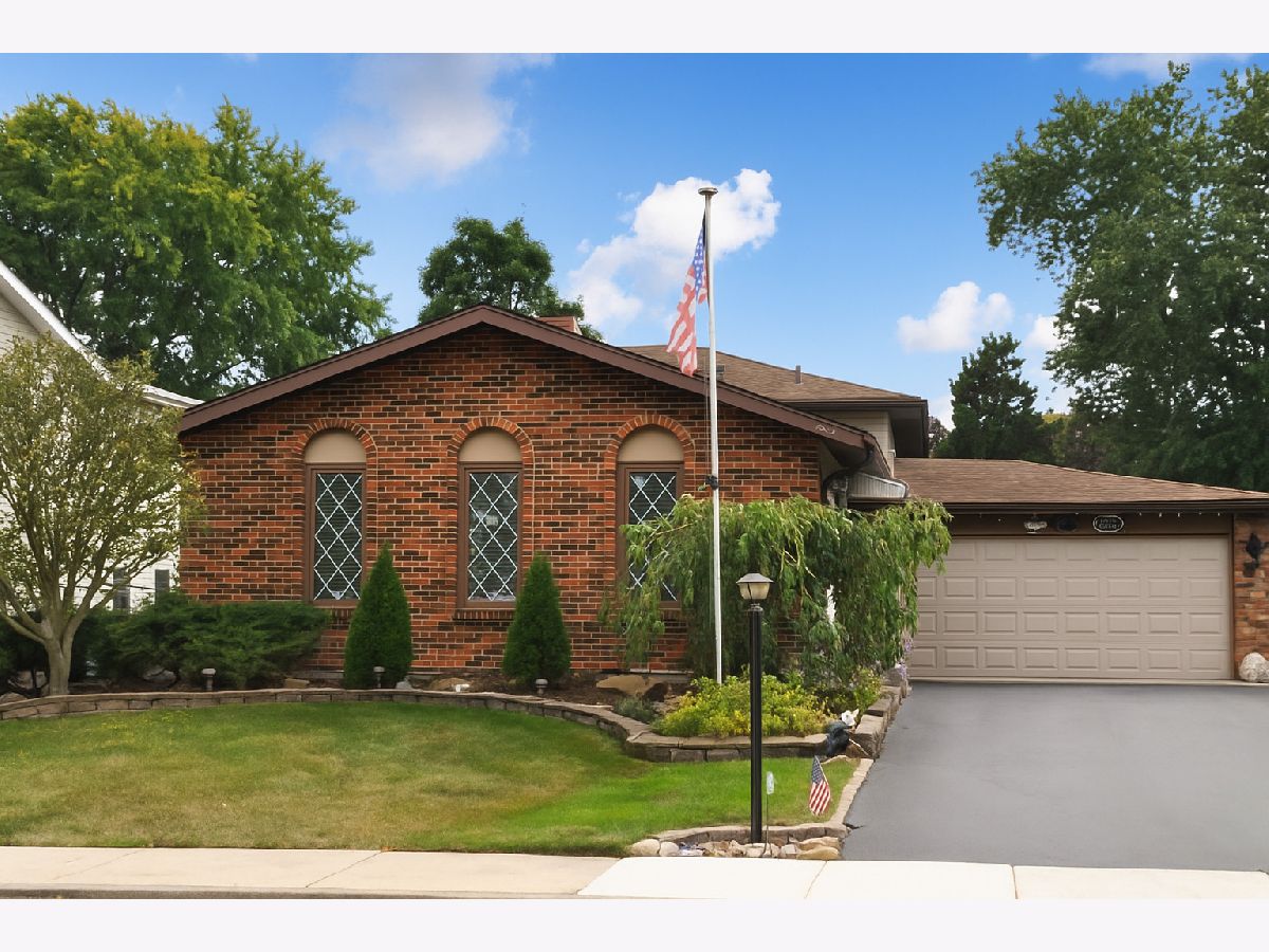  Sold Addison Illinois, 727 Sable