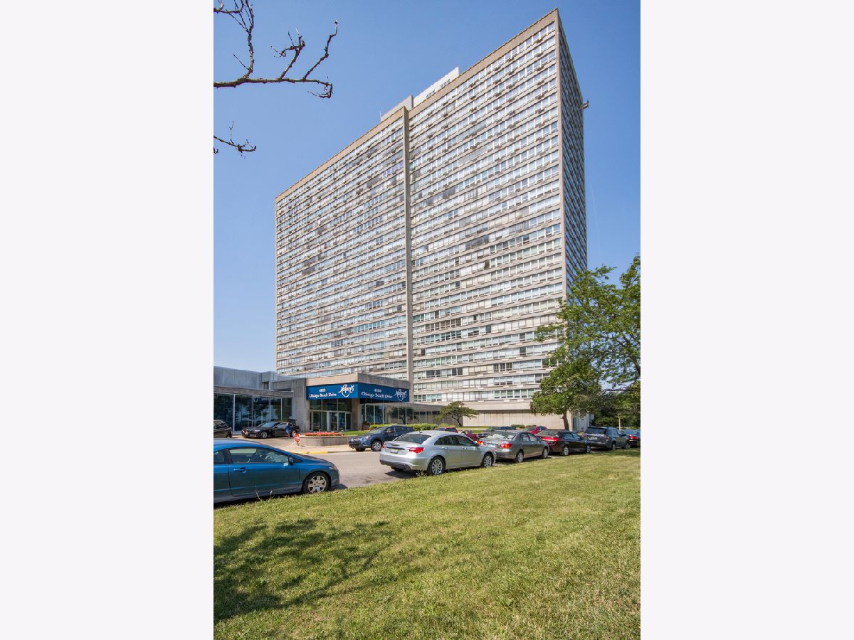  For Sale Chicago Illinois, 4800 Chicago Beach Drive