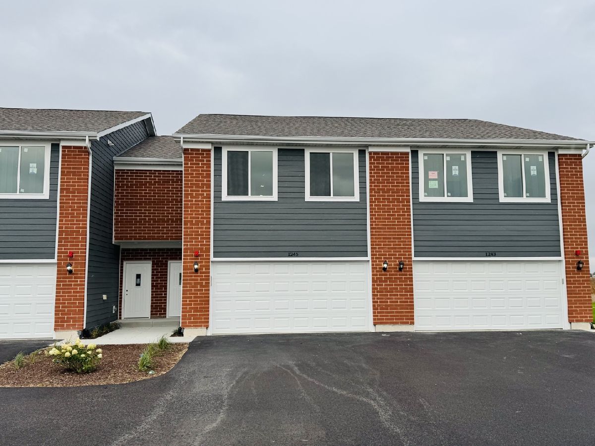  For Rent Yorkville Illinois, 1245 Gillespie