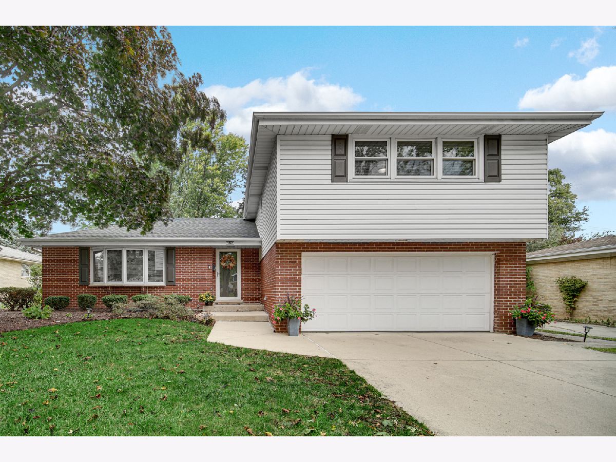 For Sale Itasca Illinois, 529 Birch Street