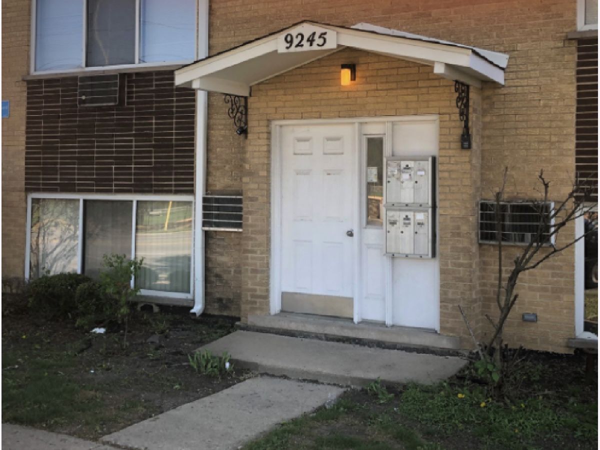  For Rent Schiller Park Illinois, 9245 Irving Park