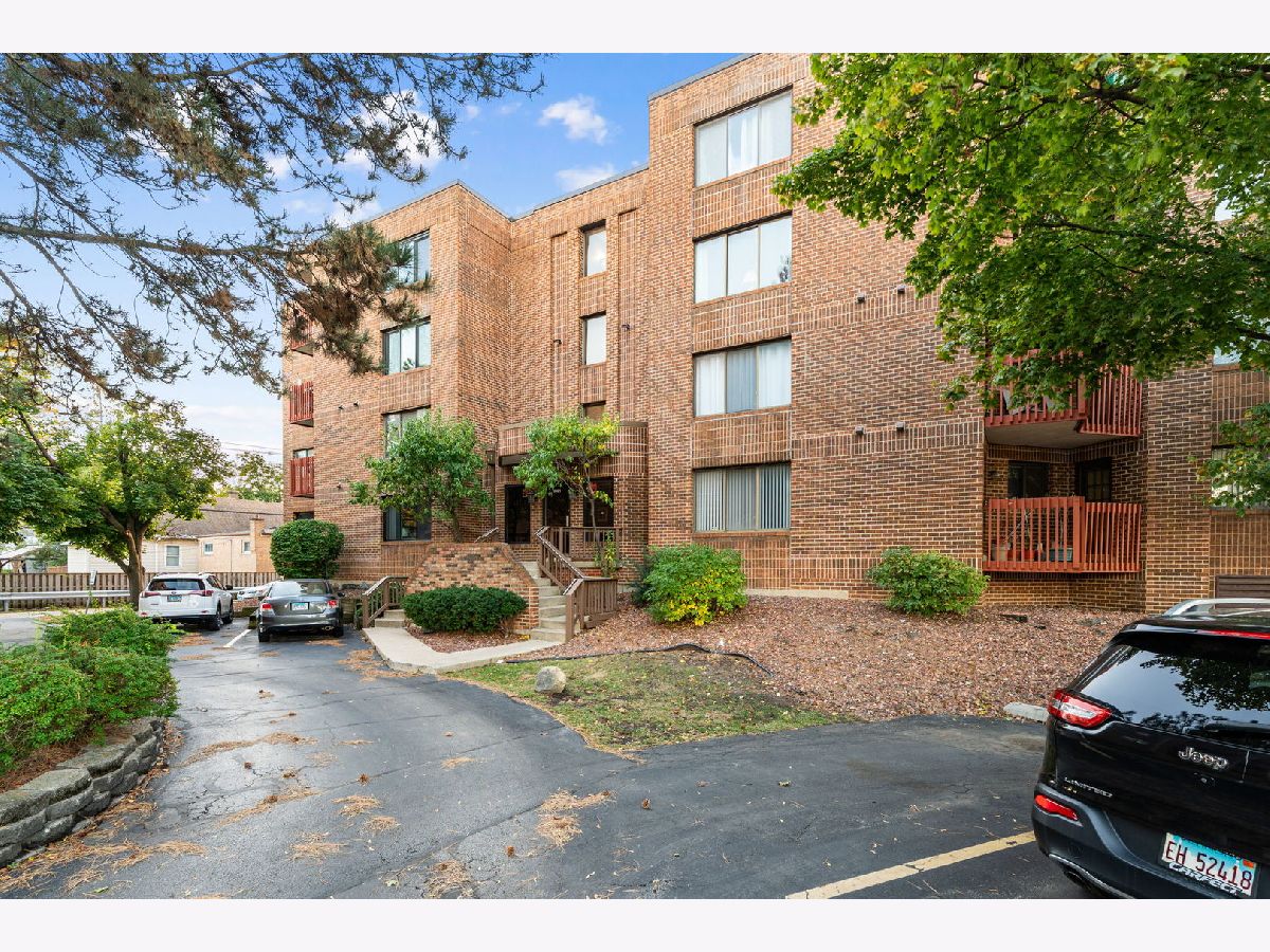  For Sale Stickney Illinois, 6421 Pershing Road