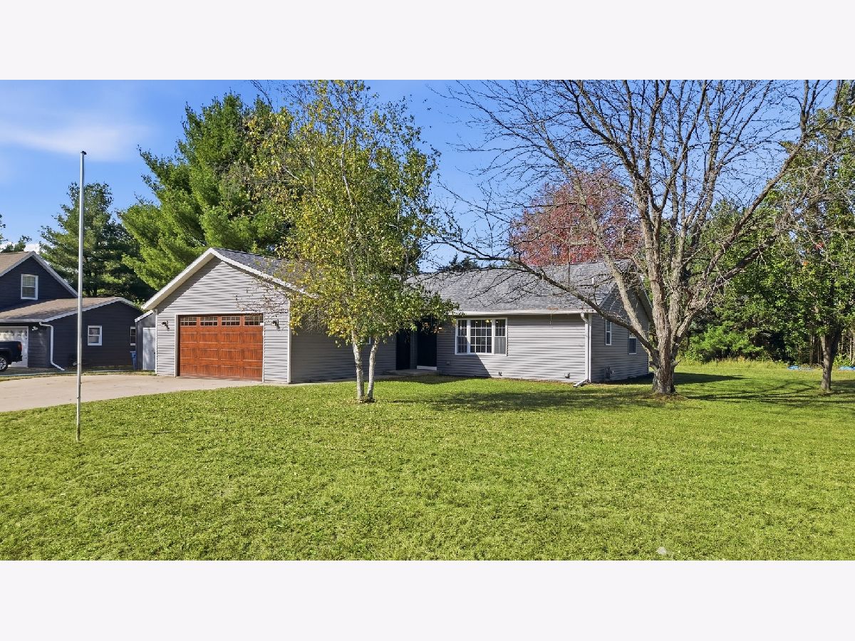  For Sale Dixon Illinois, 844 Hann Avenue