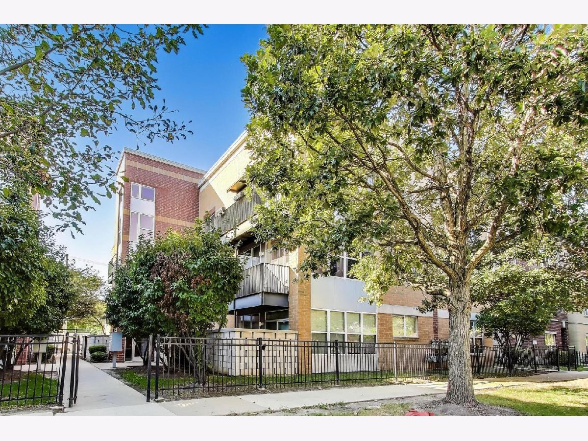  For Sale Chicago Illinois, 2235 Maypole Avenue