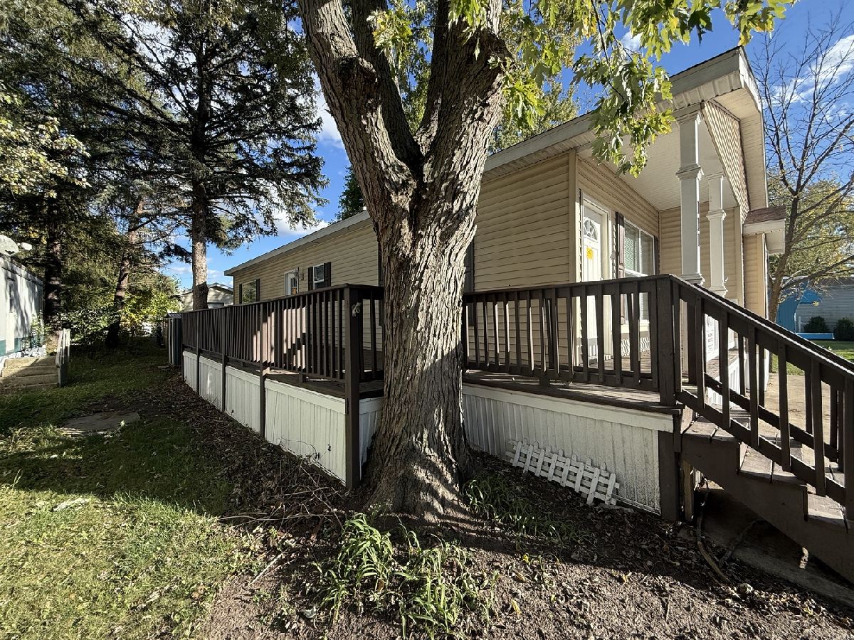  For Sale Crete Illinois, 1712 Dixie Highway