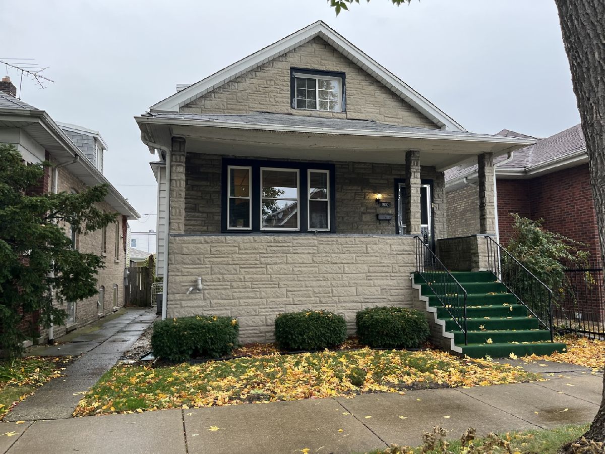For Sale Chicago Illinois, 1652 Latrobe Avenue