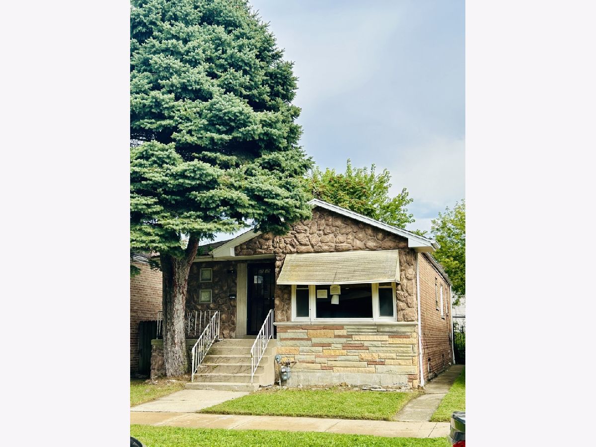 For Sale Chicago Illinois, 8219 Muskegon Avenue
