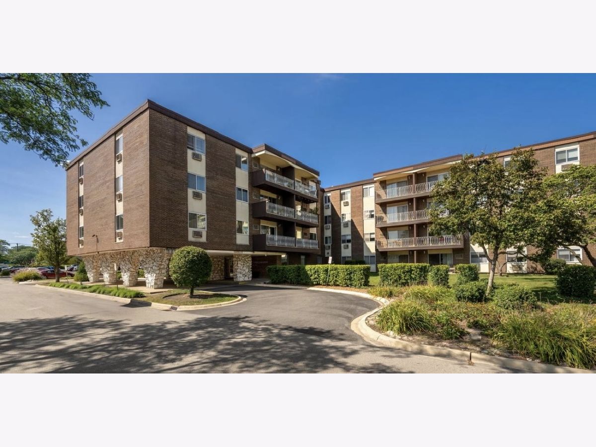 For Sale Lombard Illinois, 1321 Finley Road