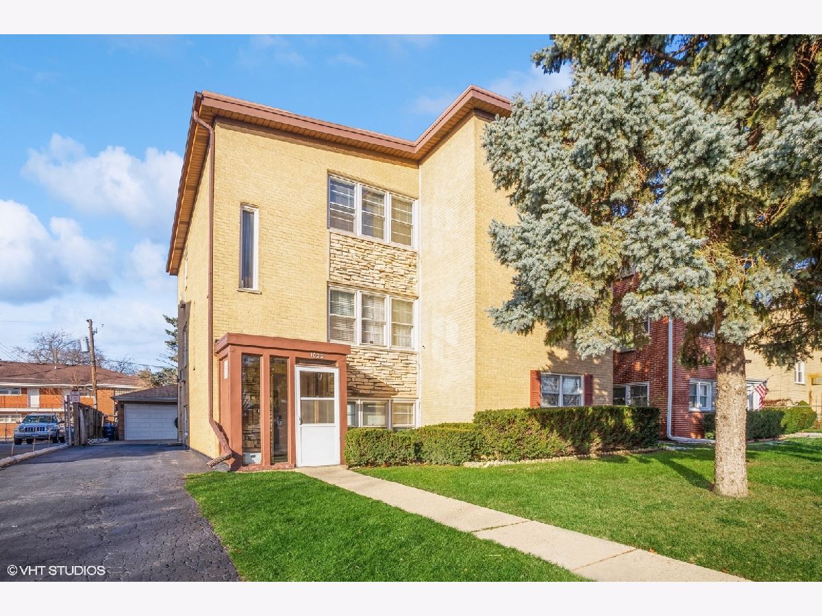  For Rent Des Plaines Illinois, 1022 Arnold