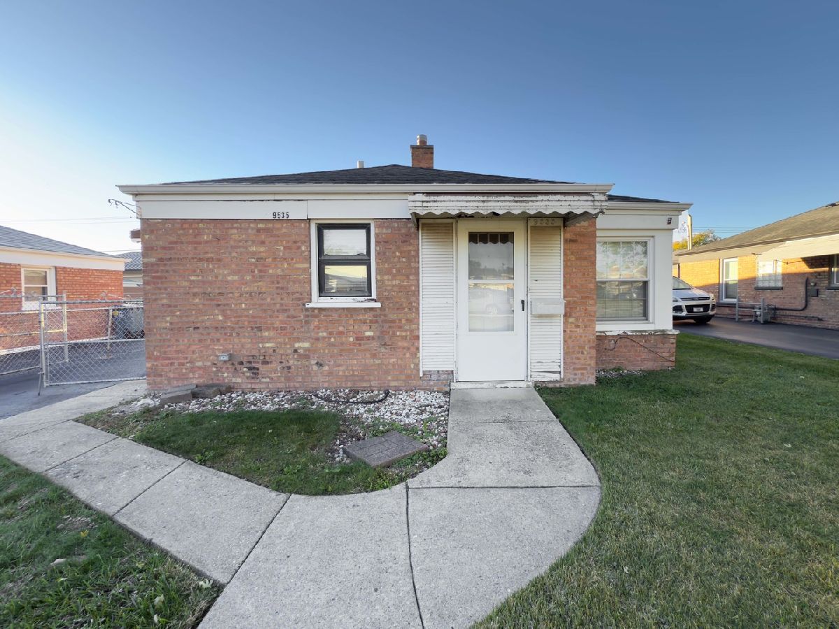 For Sale Franklin Park Illinois, 9535 Nerbonne Avenue