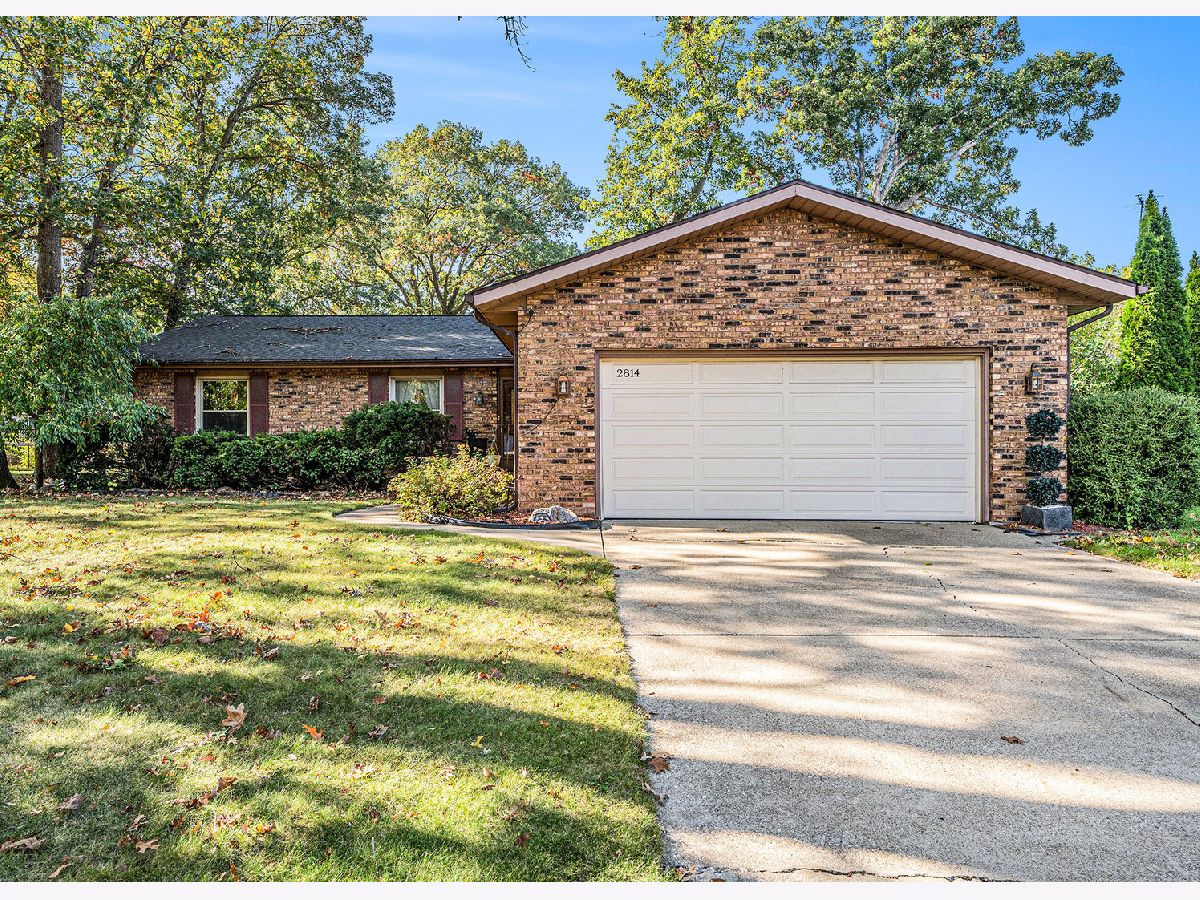  For Sale Portage Indiana, 2814 Carmen Street