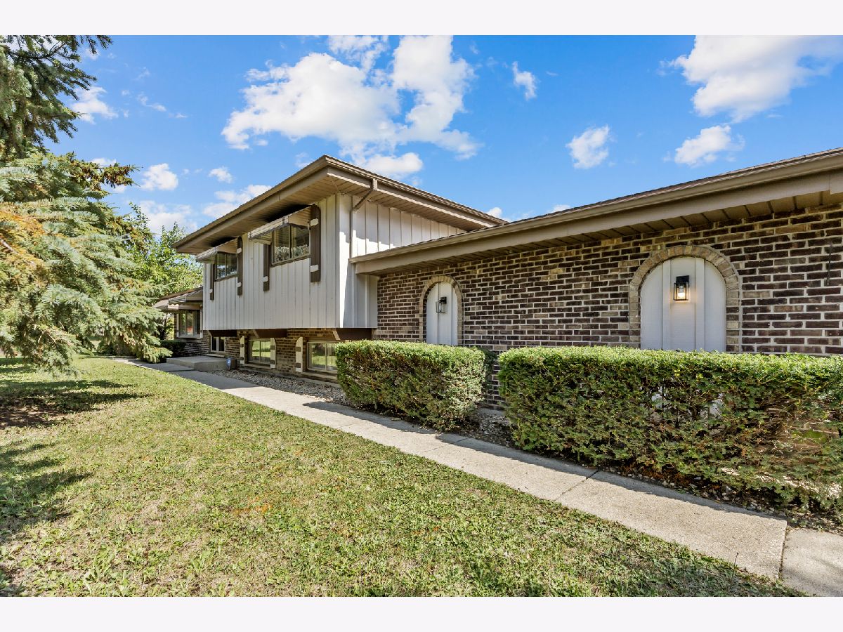 For Sale Addison Illinois, 1750 Woodland Avenue