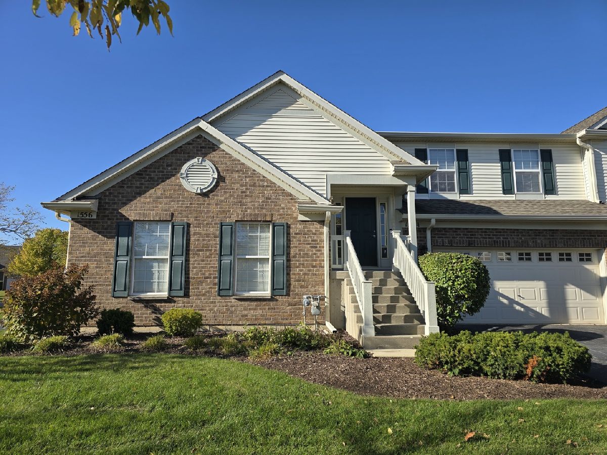 For Rent Algonquin Illinois, 1554 Millbrook