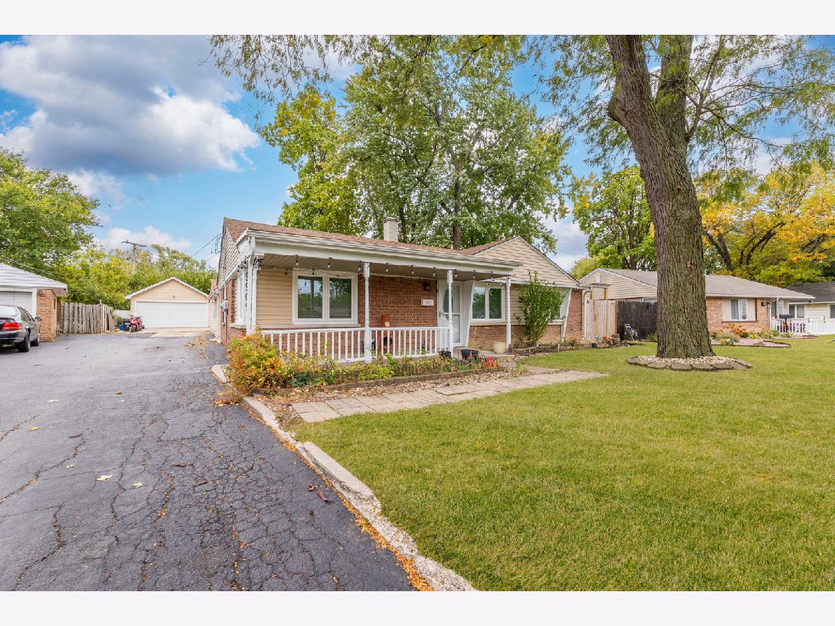 For Sale Oak Lawn Illinois, 9909 Elm Circle Drive