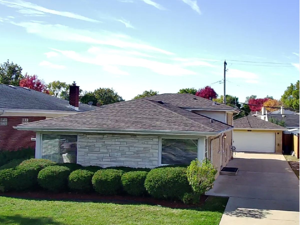  For Sale Westchester Illinois, 2610 Sunnyside Avenue
