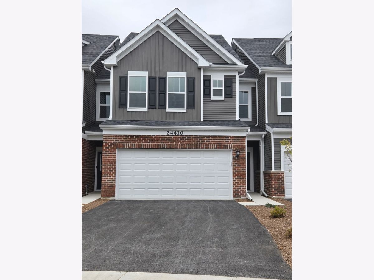 For Rent Plainfield Illinois, 24410 Alexis