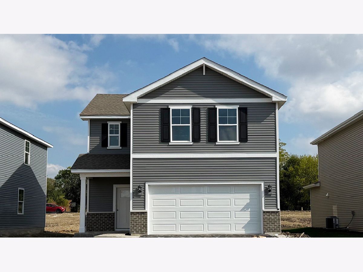 Condos & Townhomes & Homes For Sale Sonoma Trails Oswego Illinois, 2501 Semillon Street