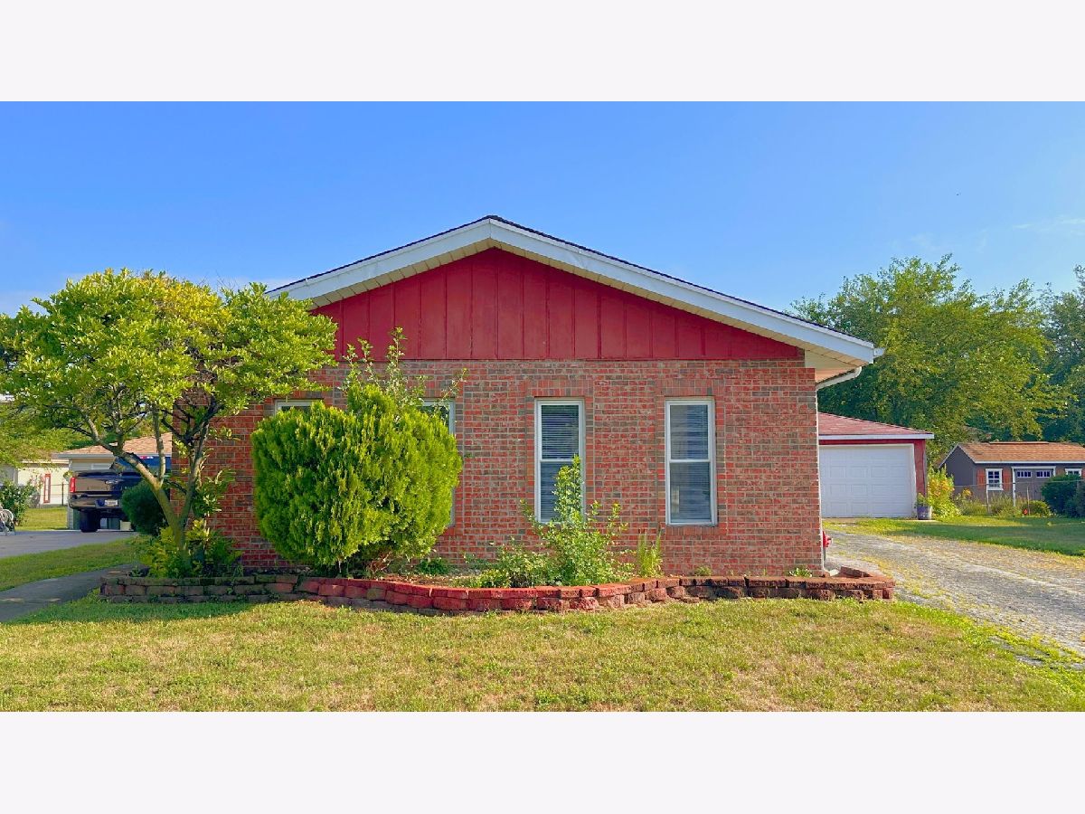 For Sale Lynwood Illinois, 2316 207th Street
