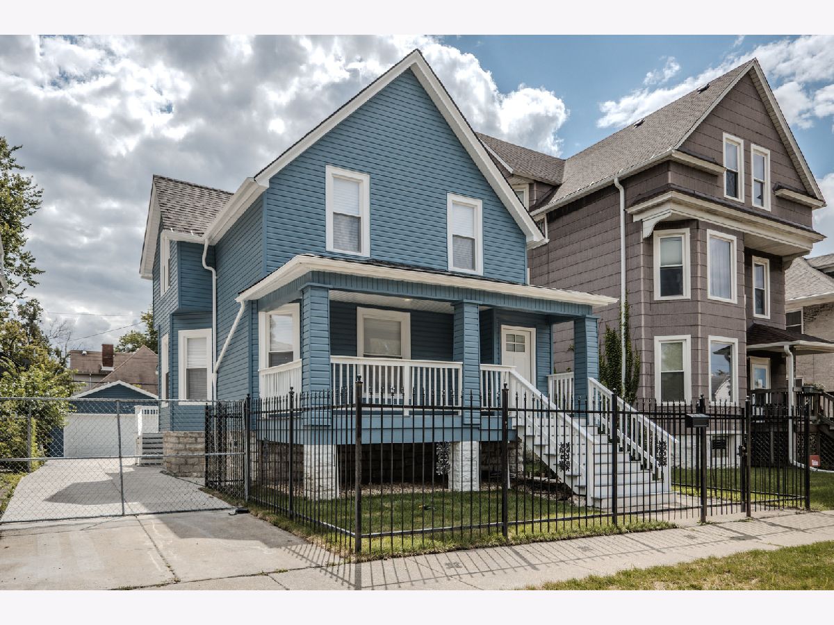  For Sale Chicago Illinois, 5927 Erie Street