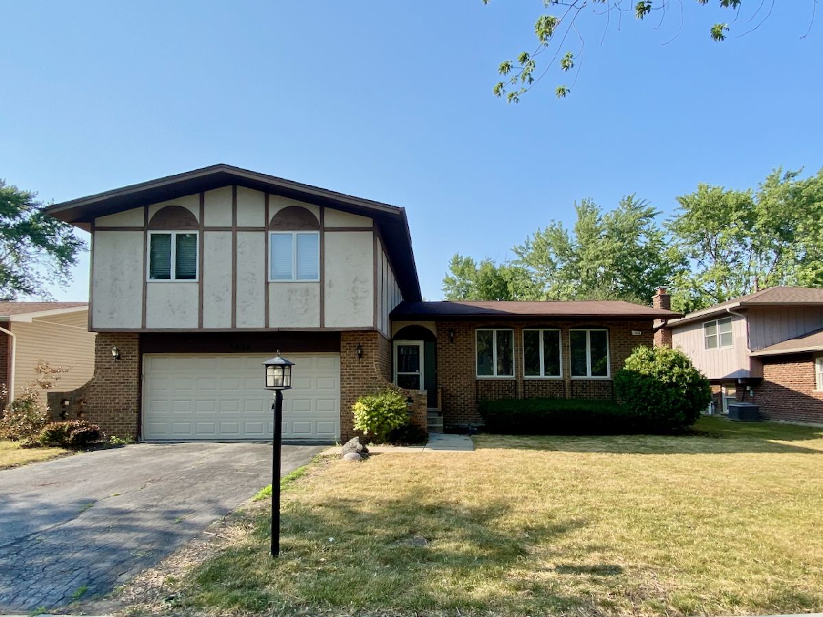  For Sale Richton Park Illinois, 5058 Roberta Lane