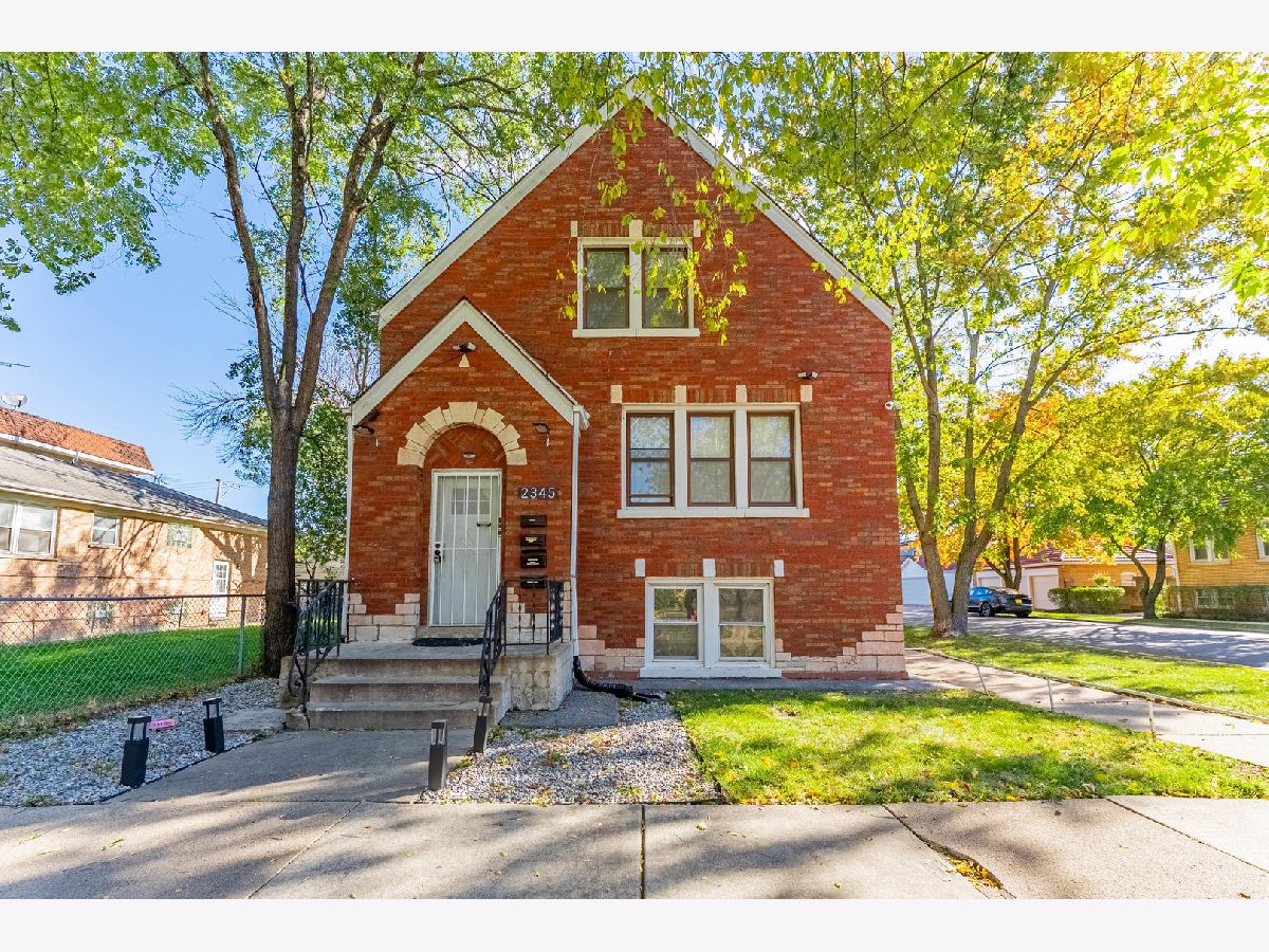  Rented Berwyn Illinois, 2345 Ridgeland